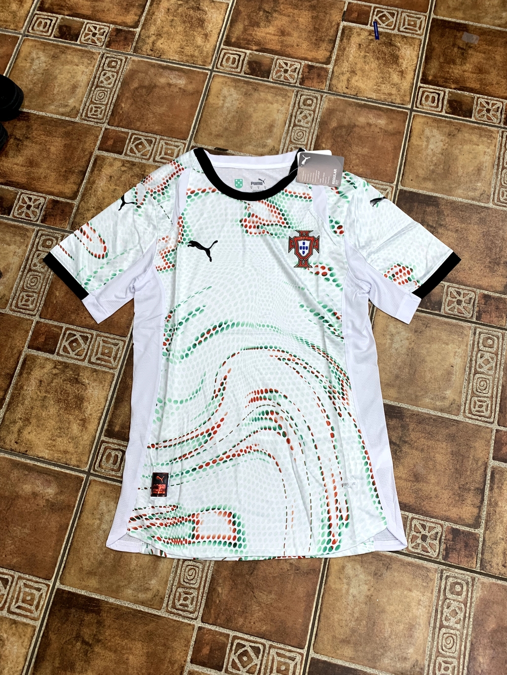 Puma Portugal 2025/26 Away Player Jersey Size M